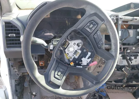 2017 Ford F-350 Chassis z USA, uszkodzony, nr VIN 1FDRF3F61HDA04738